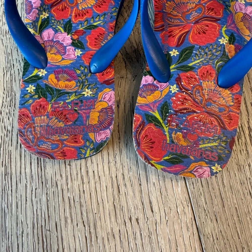 Havaianas Farm Floral Thongs Size 2